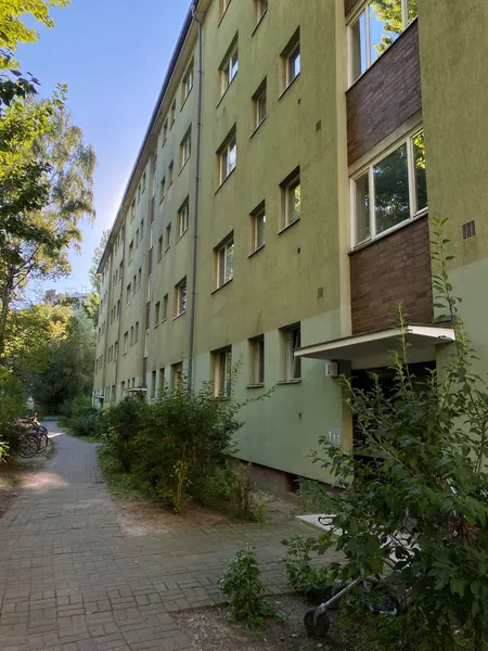 Reinkommen und Wohlfühlen: 2-Zimmer-Wohnung mit Balkon — photo 1